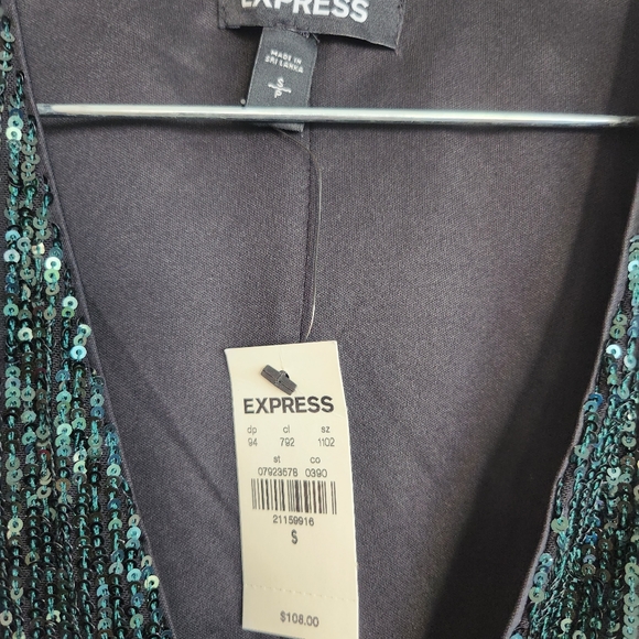 Express Emerald Green Sequins Knee Length V Neck Dress size Small - Picture 6 of 9